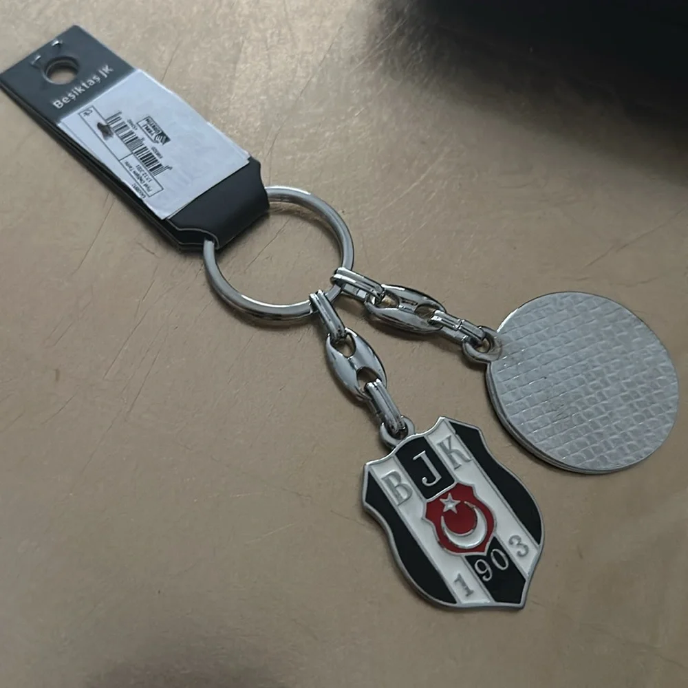 Beşiktaş Keychain - Picture 2 of 2